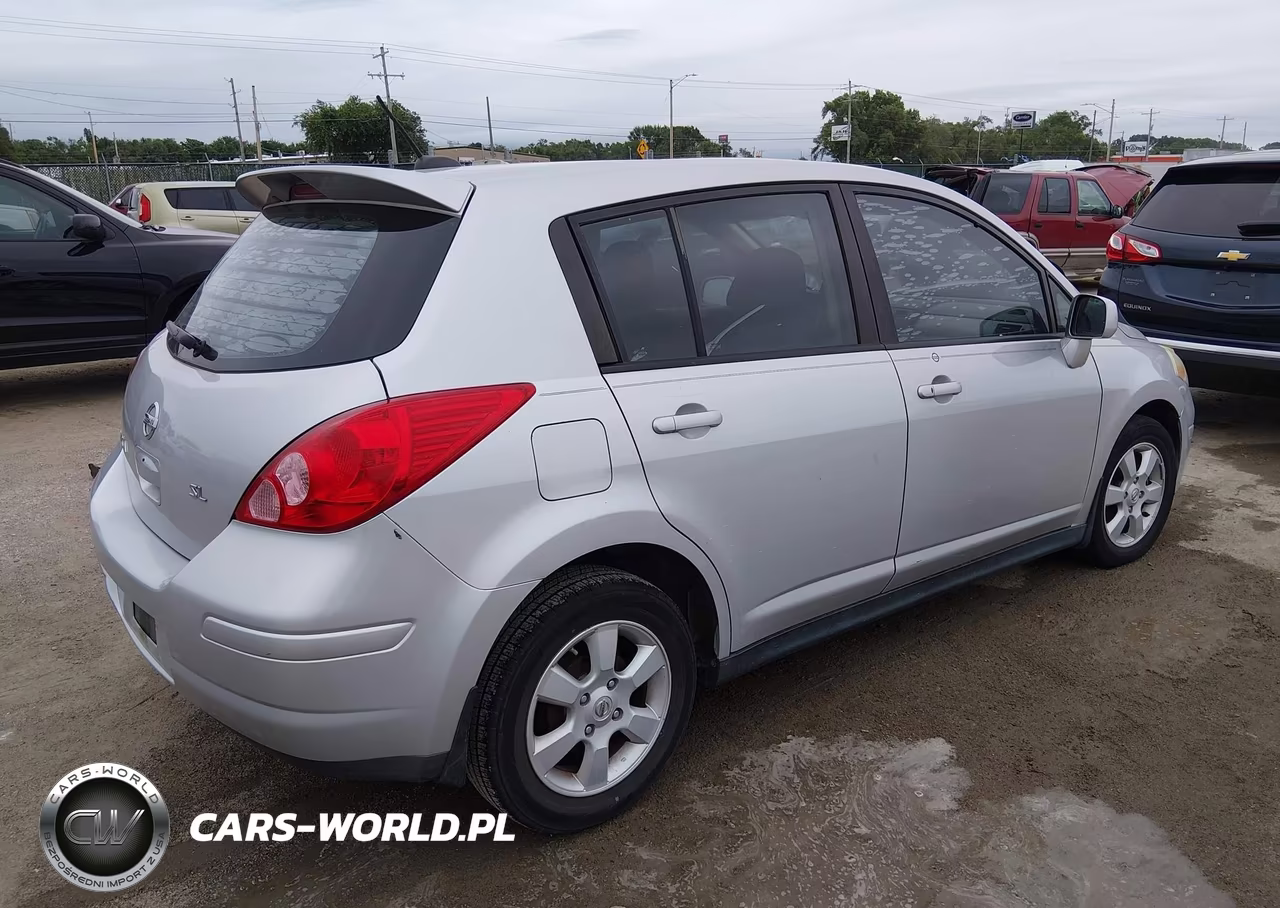 2008 Nissan Versa 1.8Sl VIN:3N1BC13E18L412796 - 4
