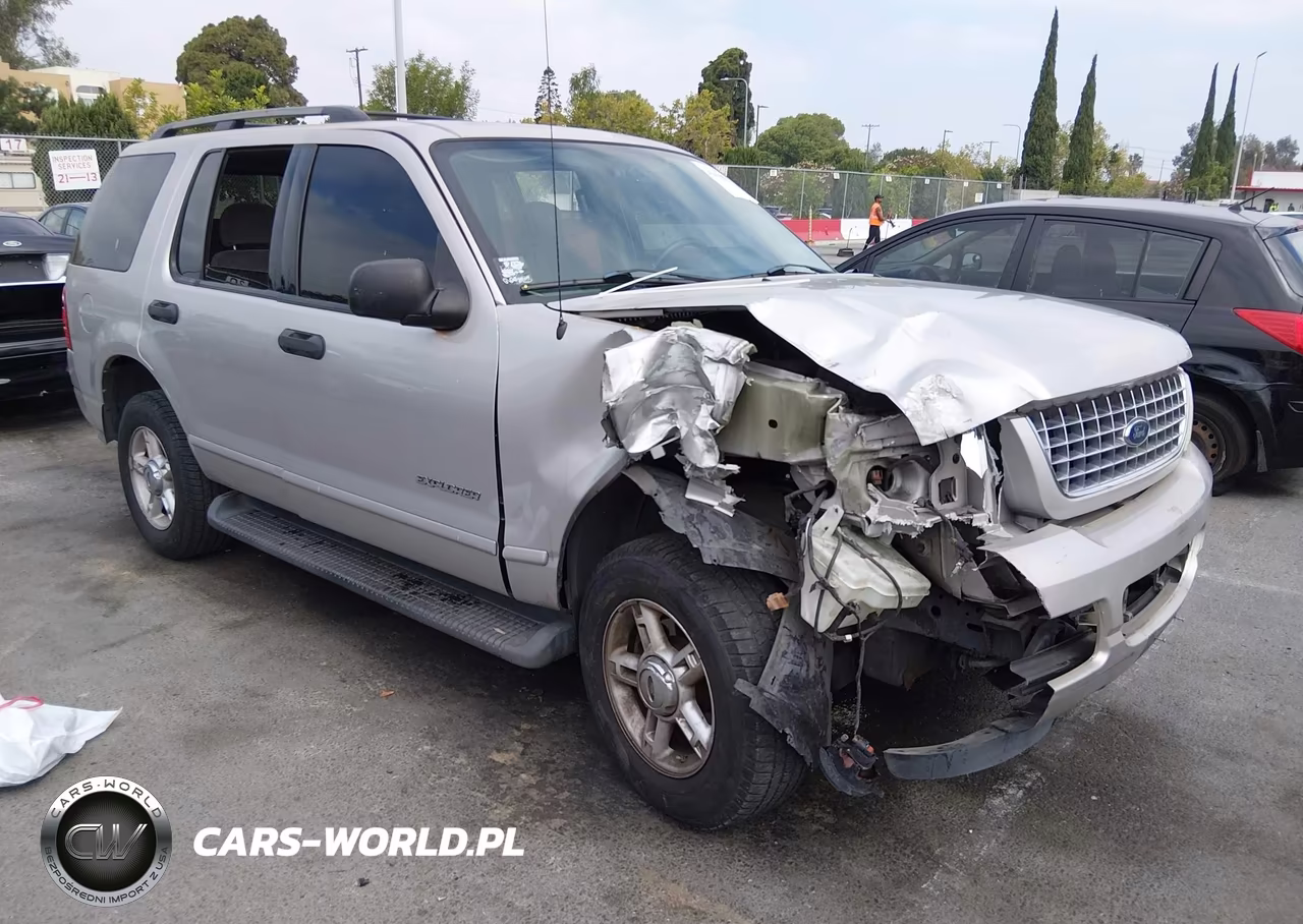 2004 Ford Explorer Xlt