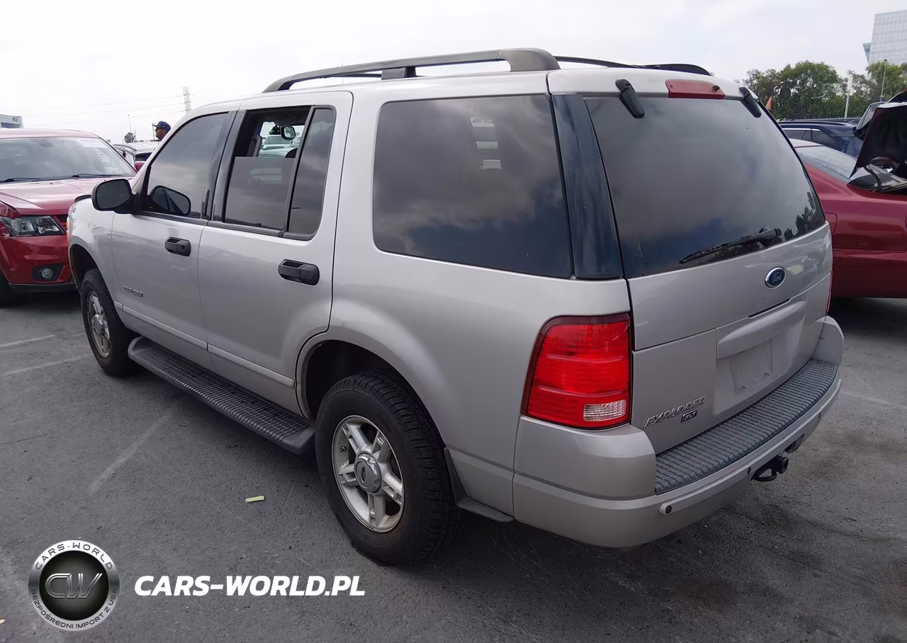 2004 Ford Explorer Xlt VIN:1FMDU63E04ZB35704 - 3