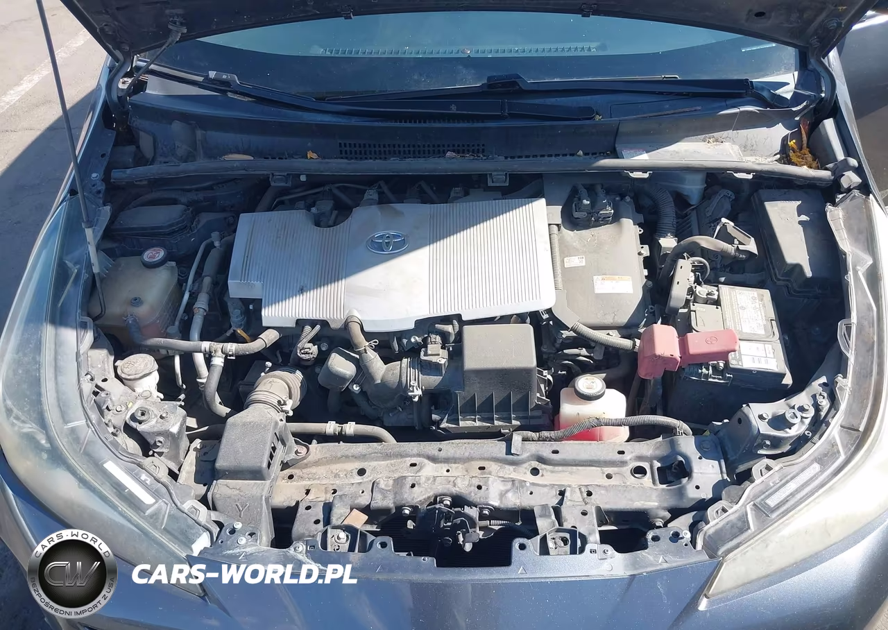 2020 Toyota Prius Le VIN:JTDKARFU9L3122802 - 10