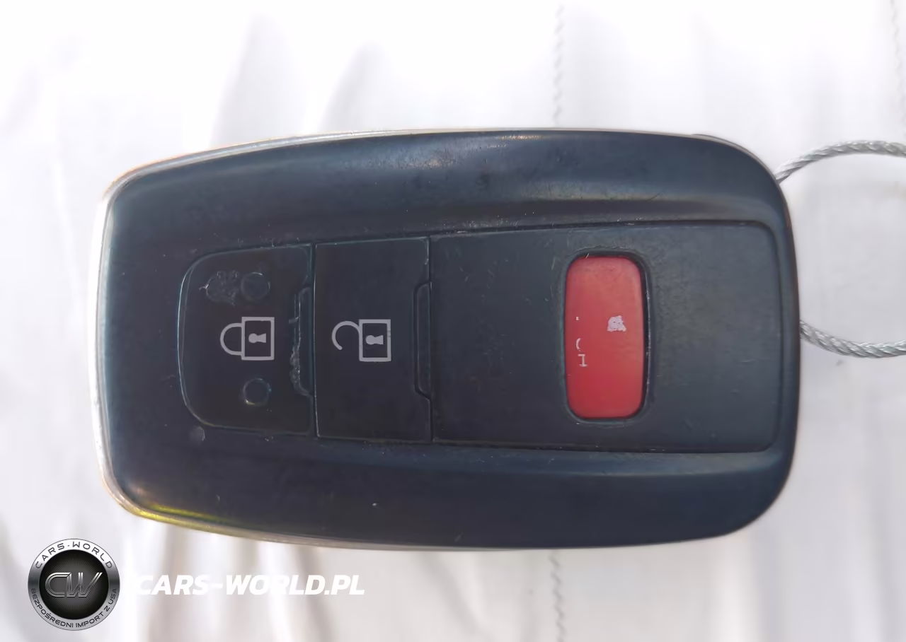 2020 Toyota Prius Le VIN:JTDKARFU9L3122802 - 11