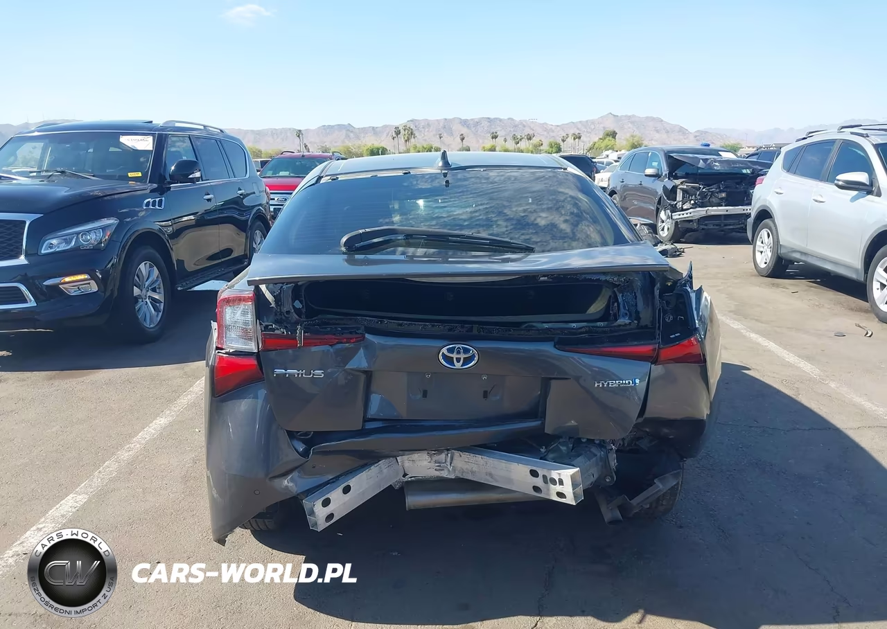 2020 Toyota Prius Le VIN:JTDKARFU9L3122802 - 16