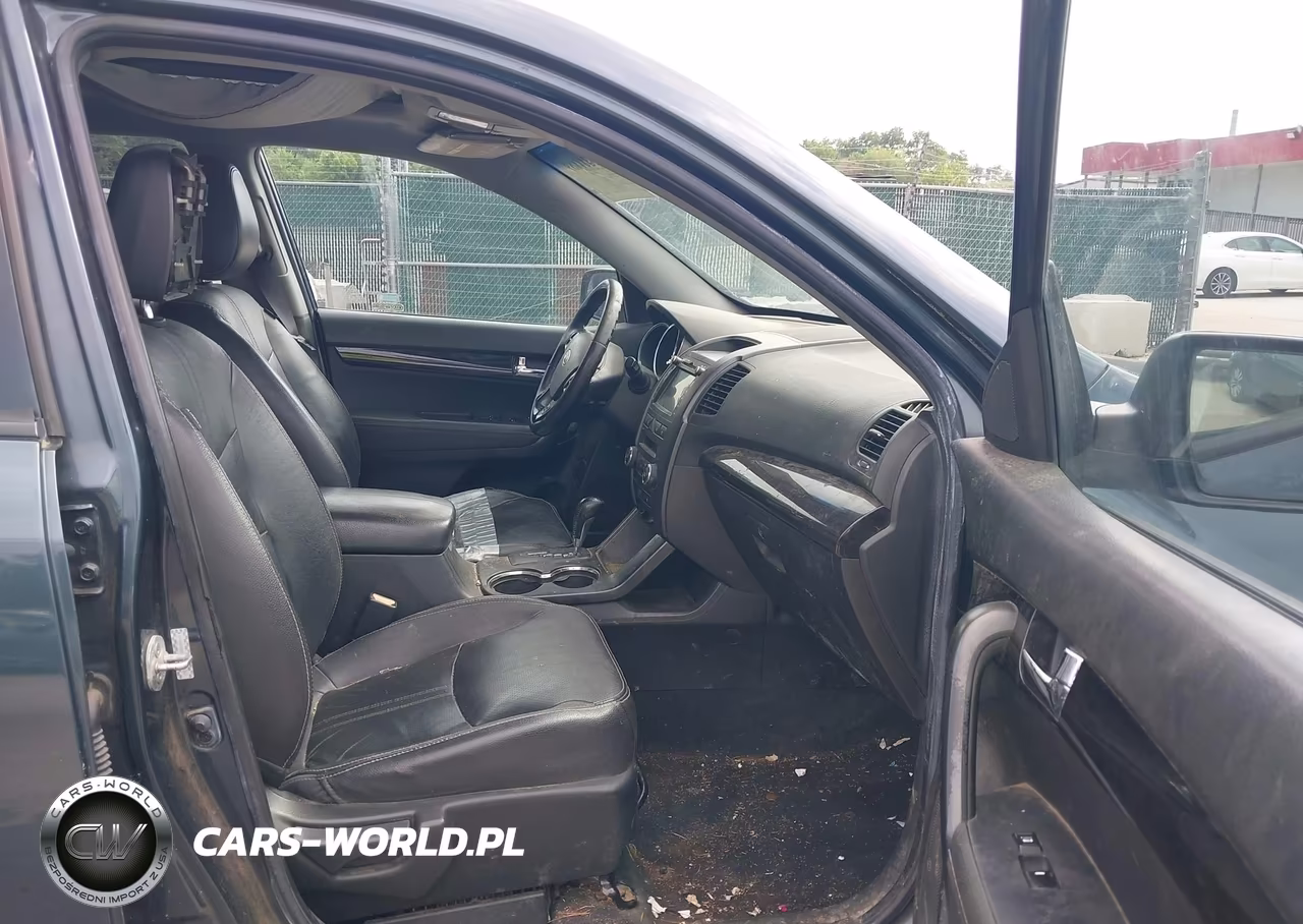 2011 Kia Sorento Ex V6 VIN:5XYKUDA24BG037036 - 5