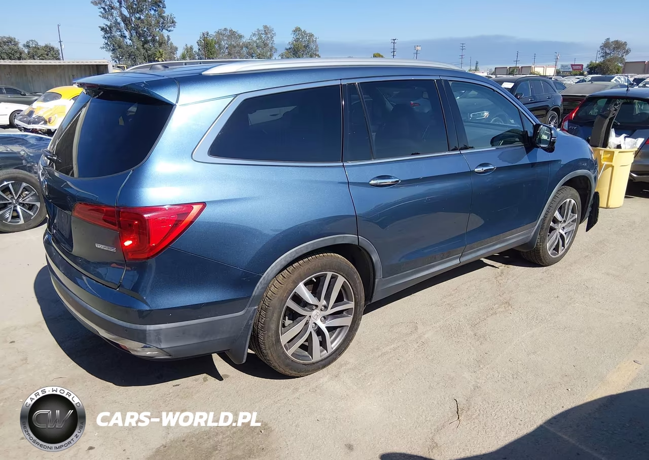 2016 Honda Pilot Touring VIN:5FNYF5H91GB059376 - 4