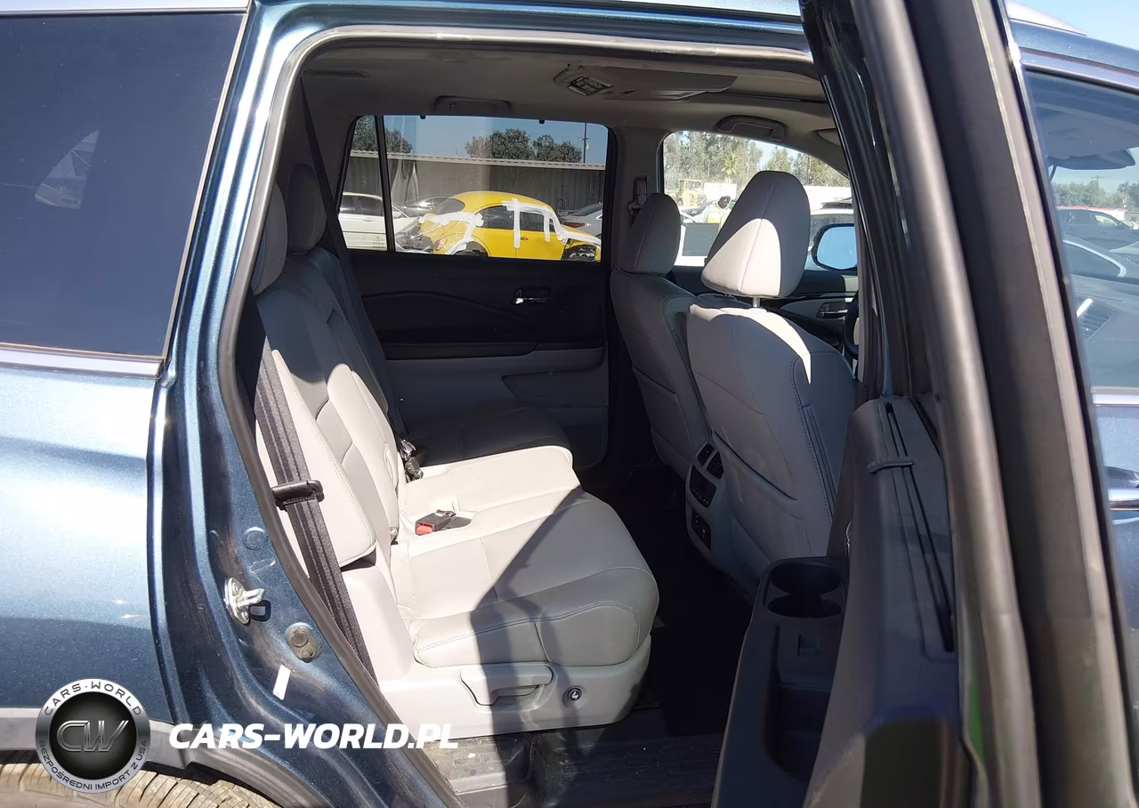 2016 Honda Pilot Touring VIN:5FNYF5H91GB059376 - 8