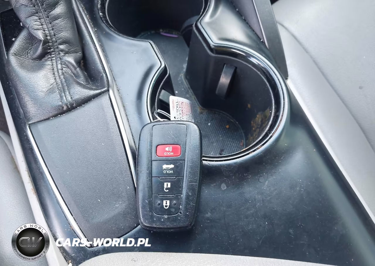 2018 Toyota Camry Se VIN:4T1B11HK8JU642523 - 11