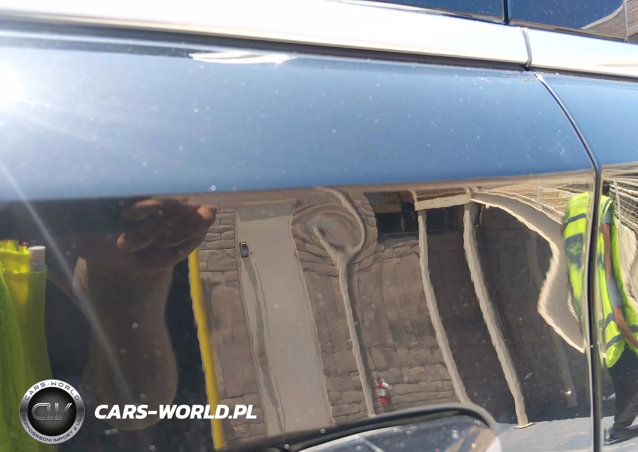 2019 Chevrolet Tahoe Ls VIN:1GNSKAEC0KR337219 - 6