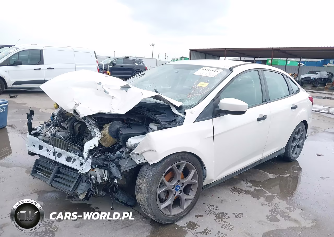 2016 Ford Focus S VIN:1FADP3E22GL376612 - 2