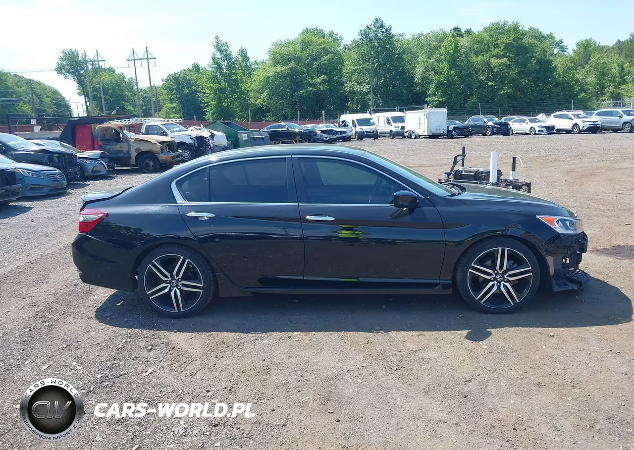 2017 Honda Accord Sport VIN:1HGCR2F50HA148500 - 13