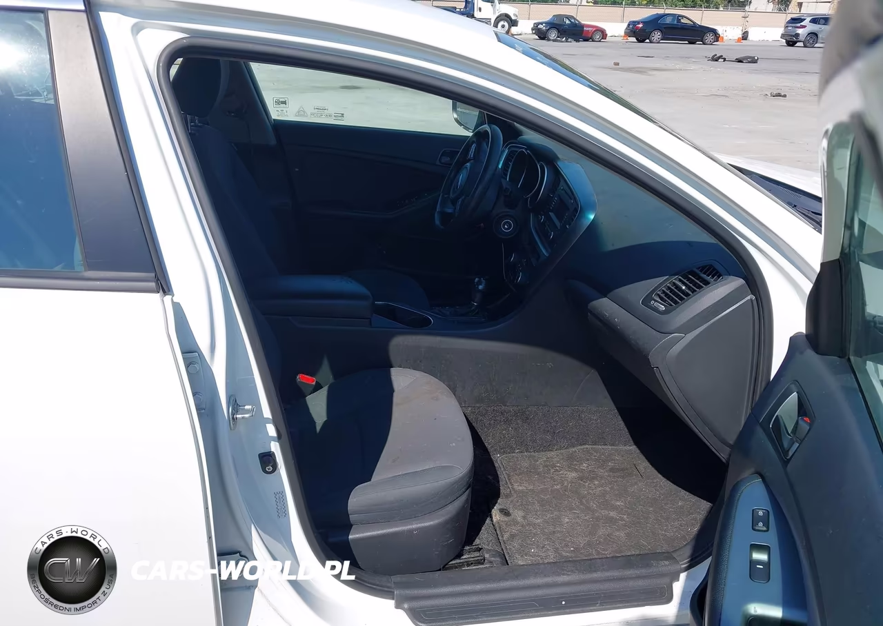 2015 Kia Optima Lx VIN:KNAGM4A71F5653516 - 5