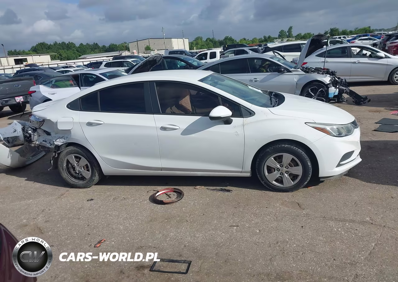 2018 Chevrolet Cruze Ls Auto VIN:1G1BC5SM2J7154028 - 13