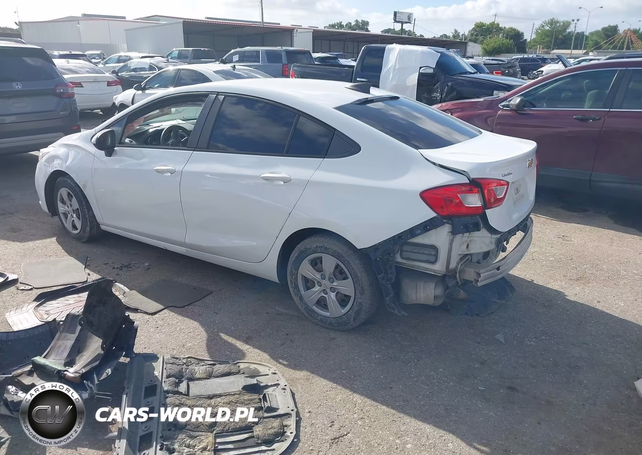 2018 Chevrolet Cruze Ls Auto VIN:1G1BC5SM2J7154028 - 3