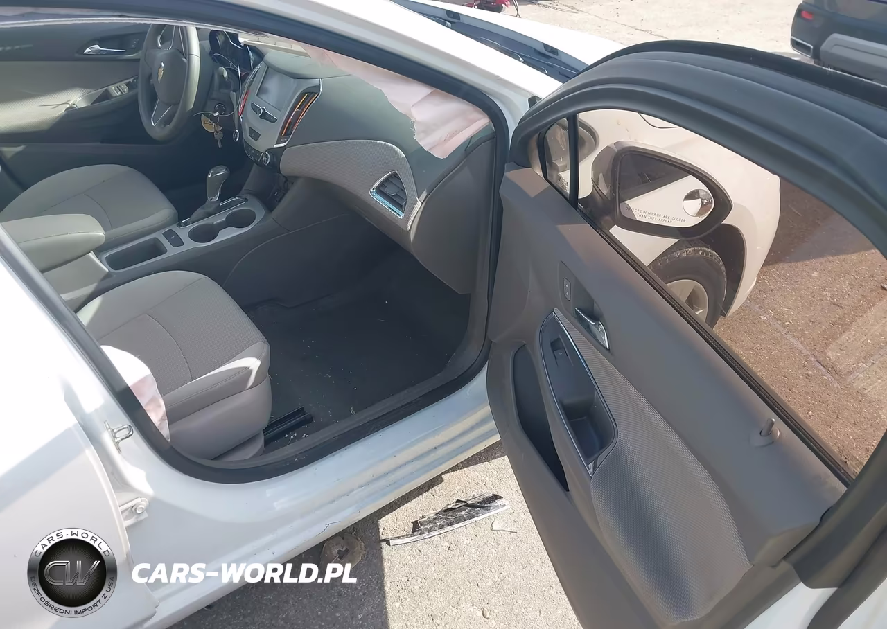 2018 Chevrolet Cruze Ls Auto VIN:1G1BC5SM2J7154028 - 5