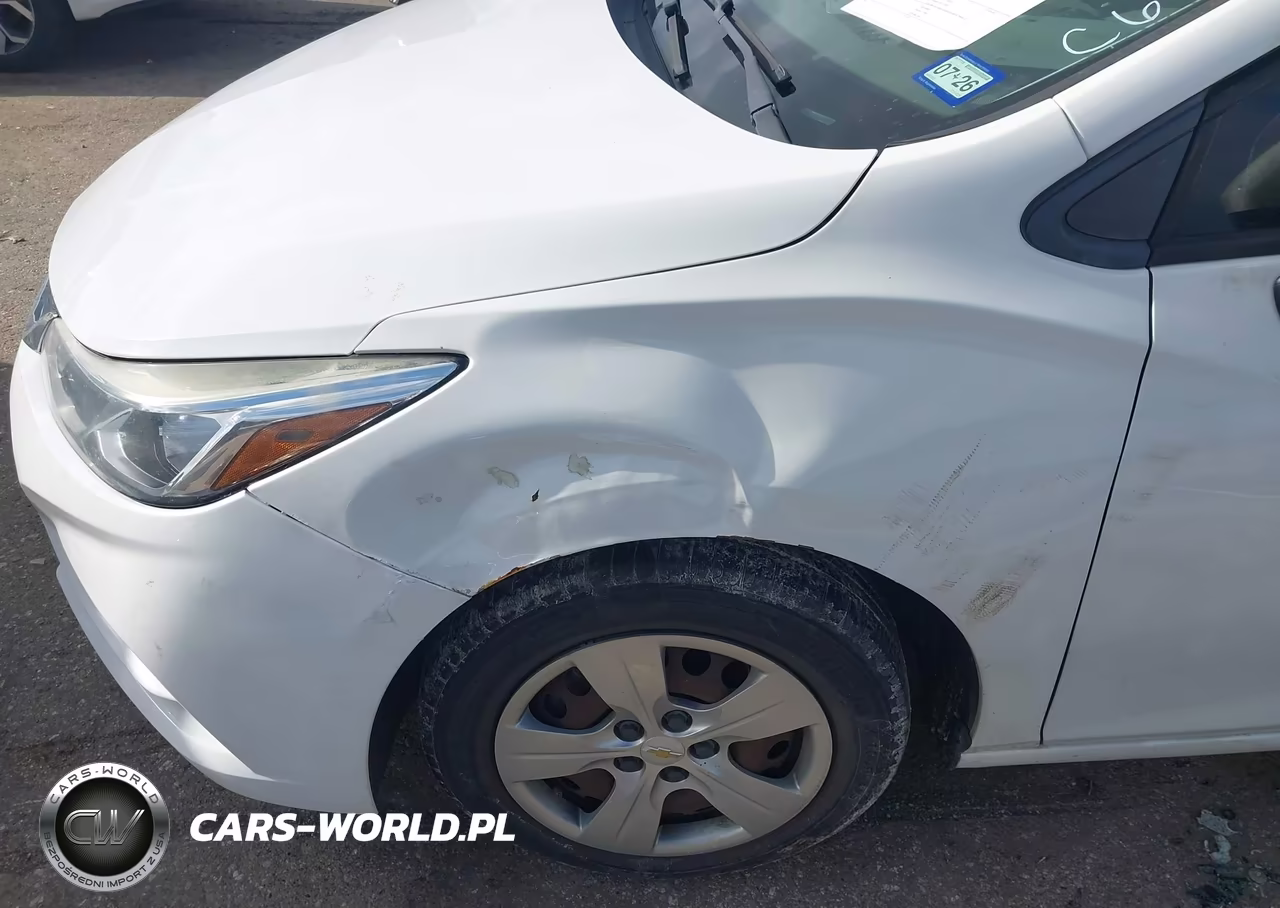 2018 Chevrolet Cruze Ls Auto VIN:1G1BC5SM2J7154028 - 6