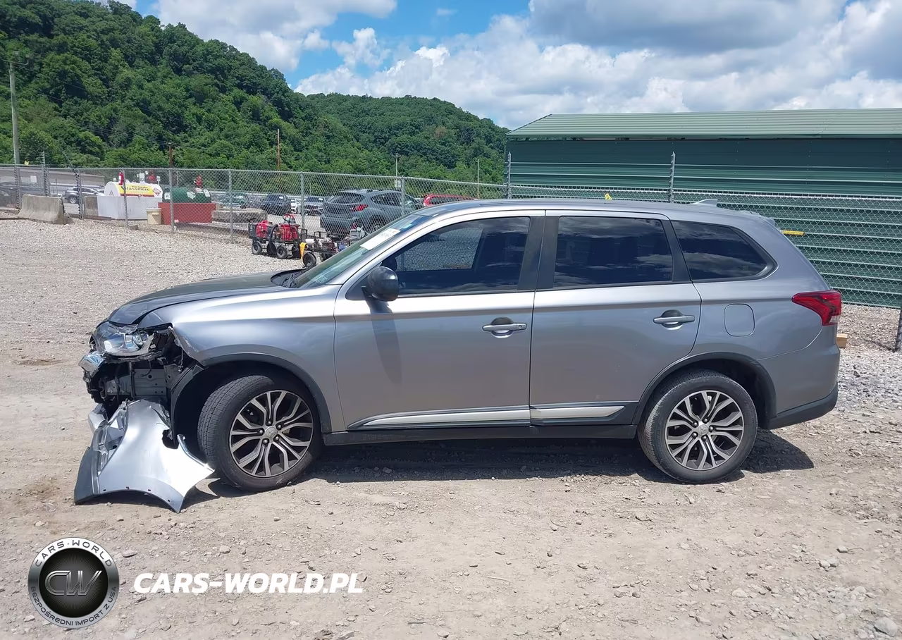 2018 Mitsubishi Outlander Es-Le-Se-Sel VIN:JA4AZ3A32JZ071180 - 14