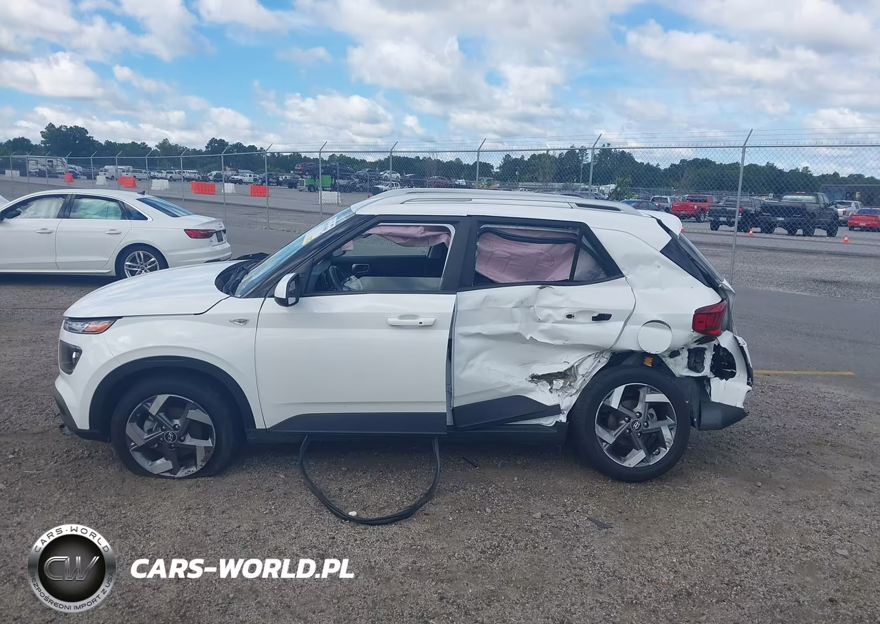 2025 Hyundai Venue Sel VIN:KMHRC8A31SU387669 - 14