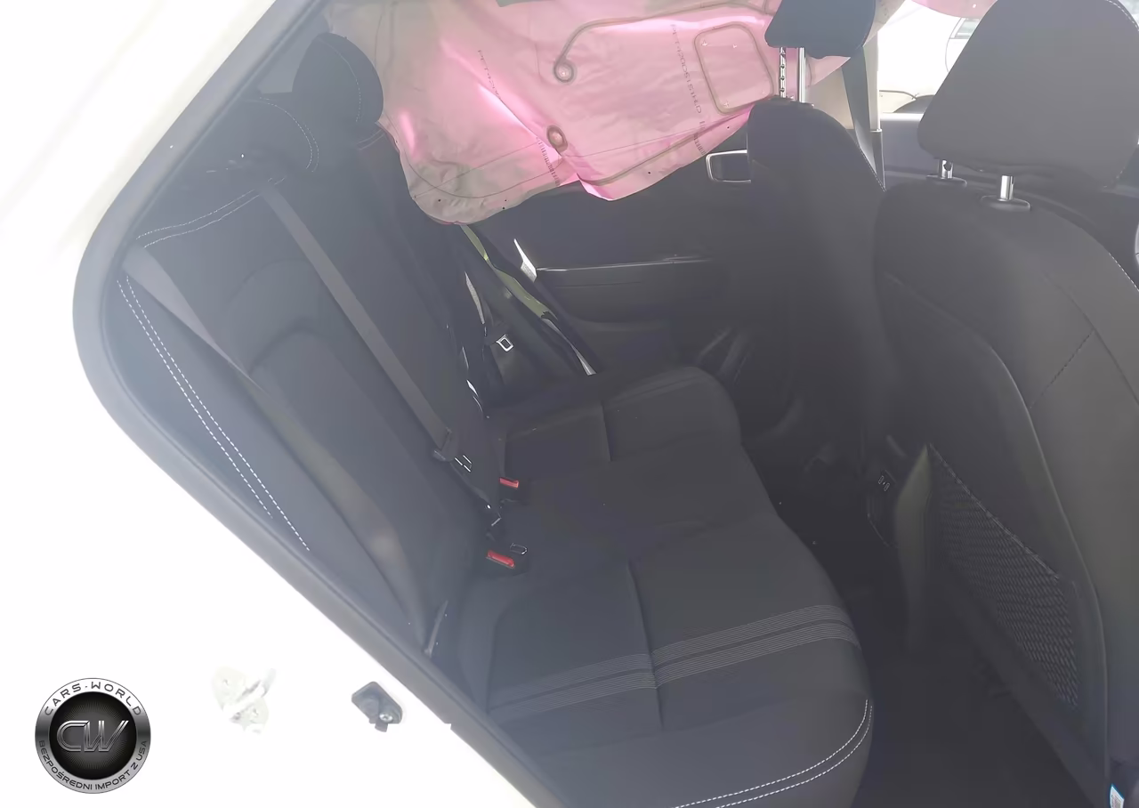 2025 Hyundai Venue Sel VIN:KMHRC8A31SU387669 - 8