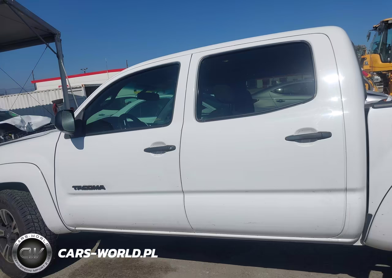 2013 Toyota Tacoma Base V6 VIN:3TMLU4EN0DM120610 - 14