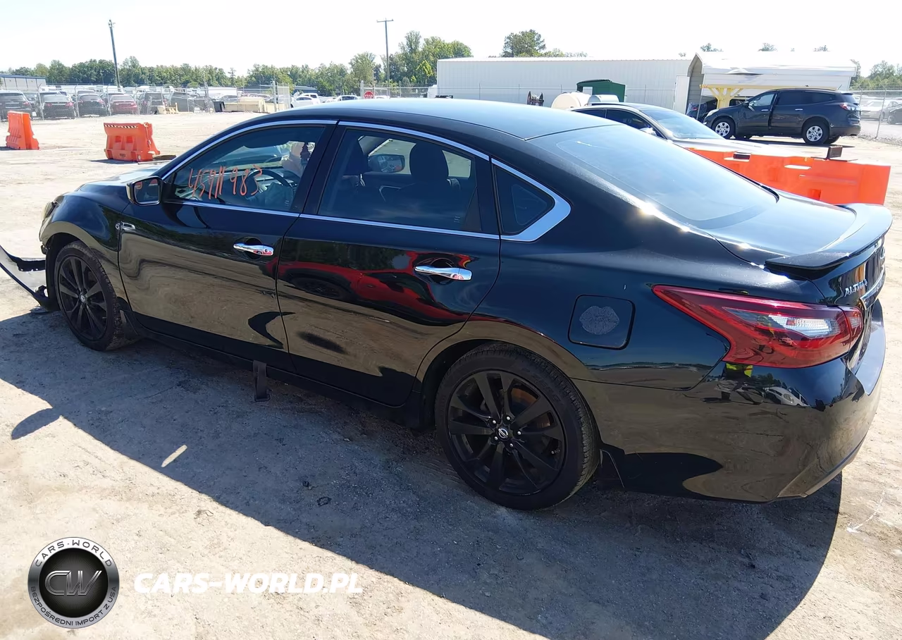 2017 Nissan Altima 2.5 Sr VIN:1N4AL3AP1HC498783 - 3