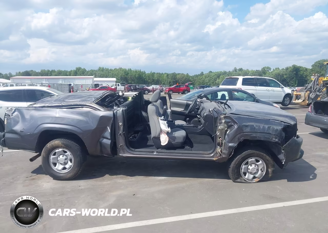 2018 Toyota Tacoma Sr VIN:5TFRX5GN0JX117202 - 13