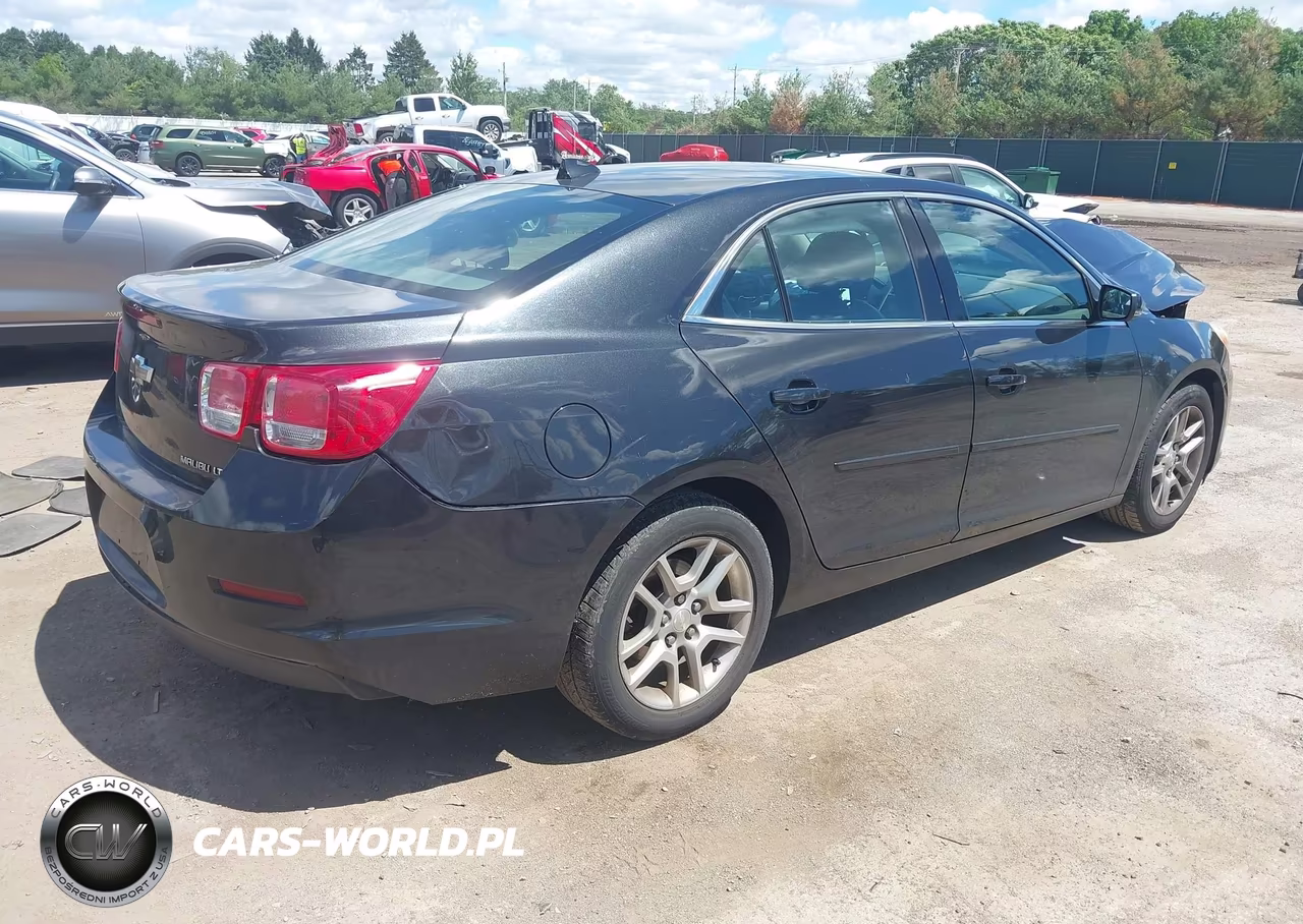 2014 Chevrolet Malibu 1Lt VIN:1G11C5SL5EF122608 - 4