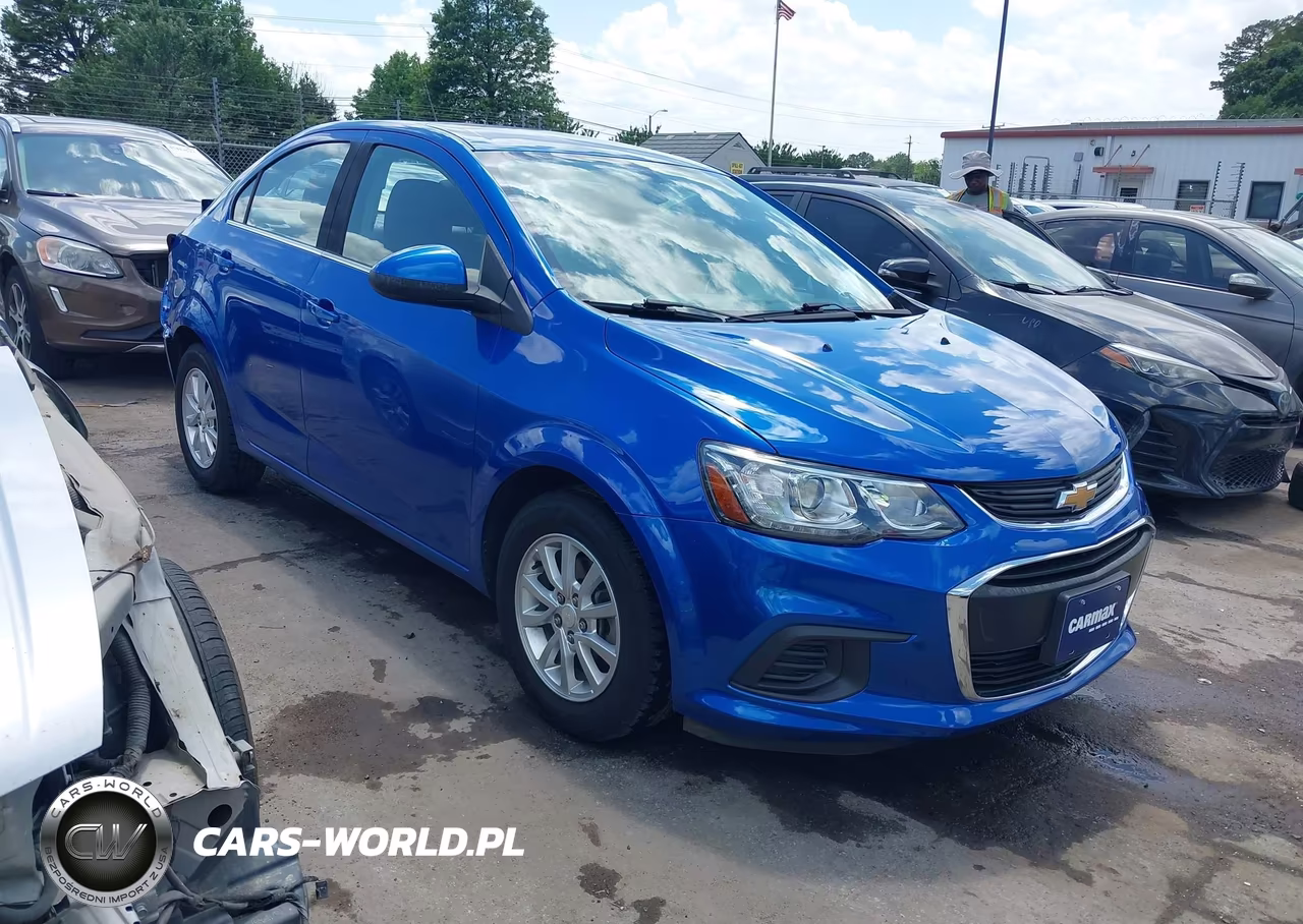 2020 Chevrolet Sonic Fwd Lt – zdjęcie 1 z 16