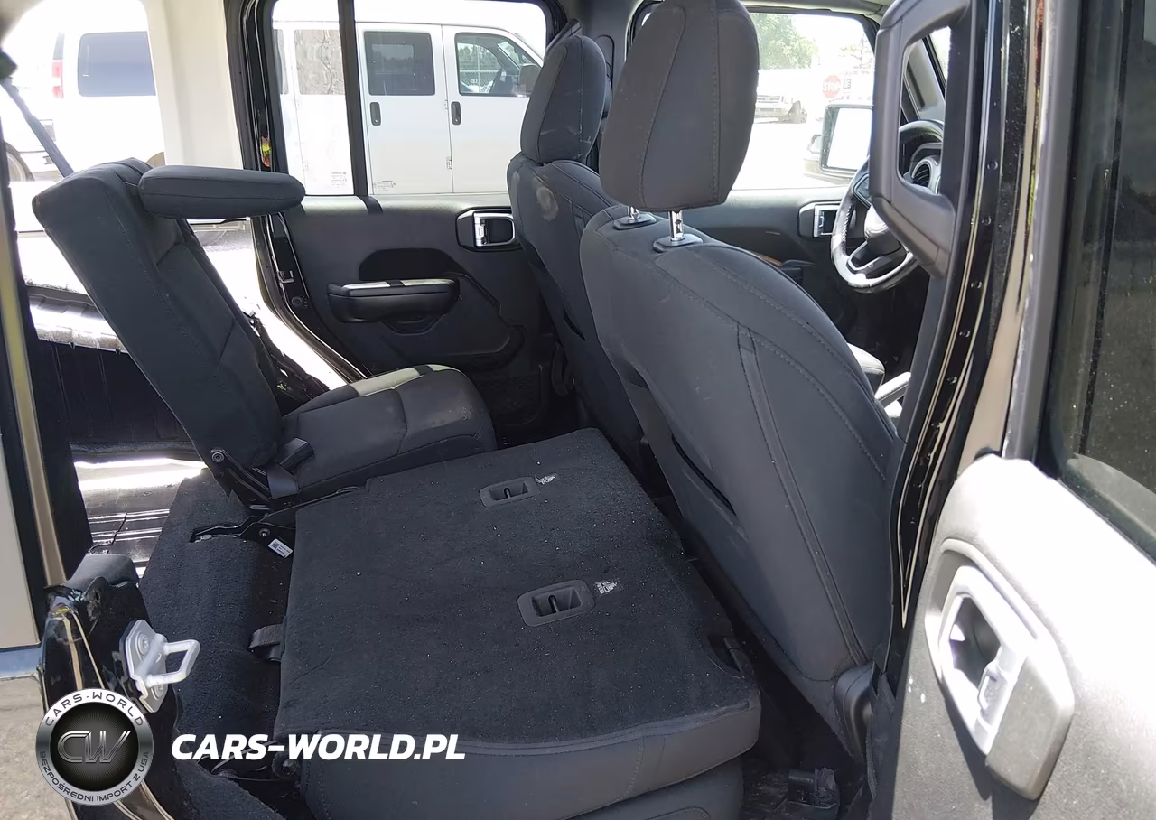 2020 Jeep Wrangler Unlimited Sport S 4X4 VIN:1C4HJXDN6LW127514 - 8