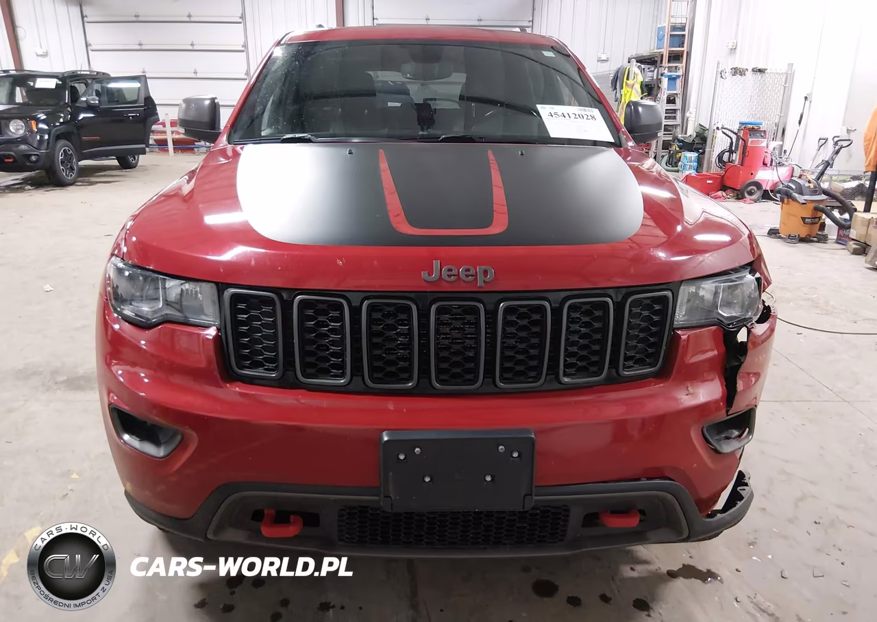 2020 Jeep Grand Cherokee Trailhawk 4X4 VIN:1C4RJFLG5LC208989 - 12
