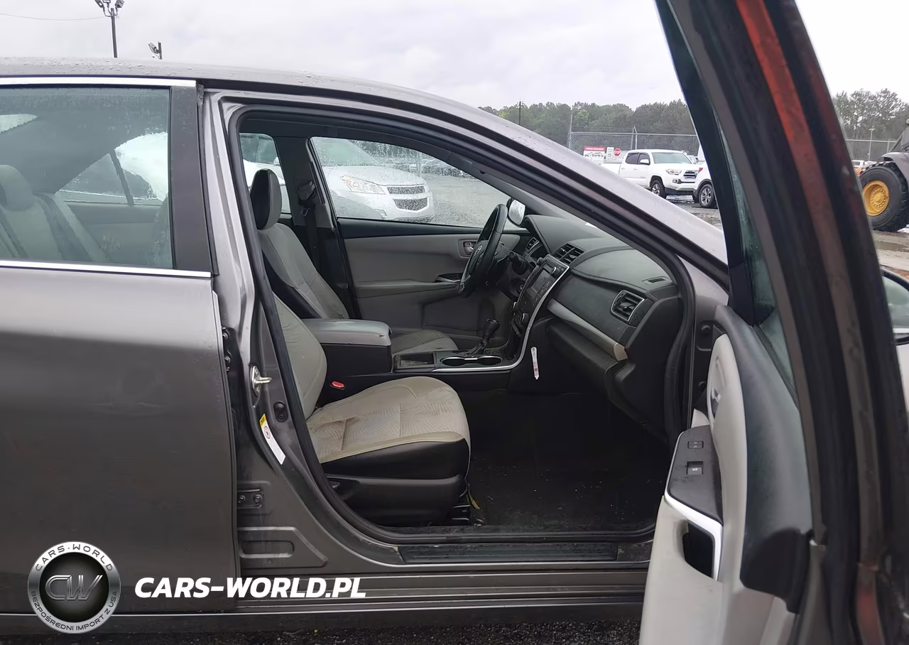 2017 Toyota Camry Se VIN:4T1BF1FK7HU342258 - 5