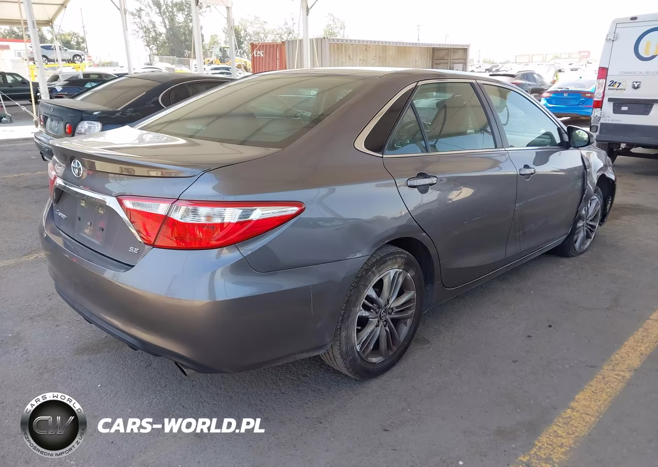 2017 Toyota Camry Se VIN:4T1BF1FK7HU422580 - 4