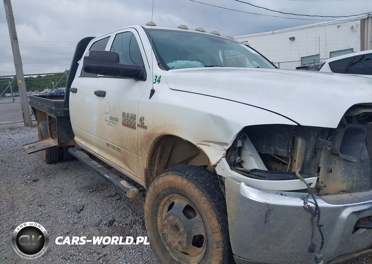 2014 Ram 3500 Chassis Tradesman-Slt-Laramie