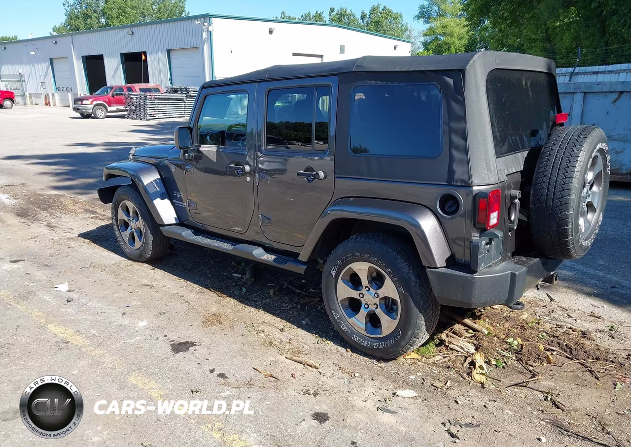 2017 Jeep Wrangler Unlimited Sahara VIN:1C4BJWEG6HL616309 - 3