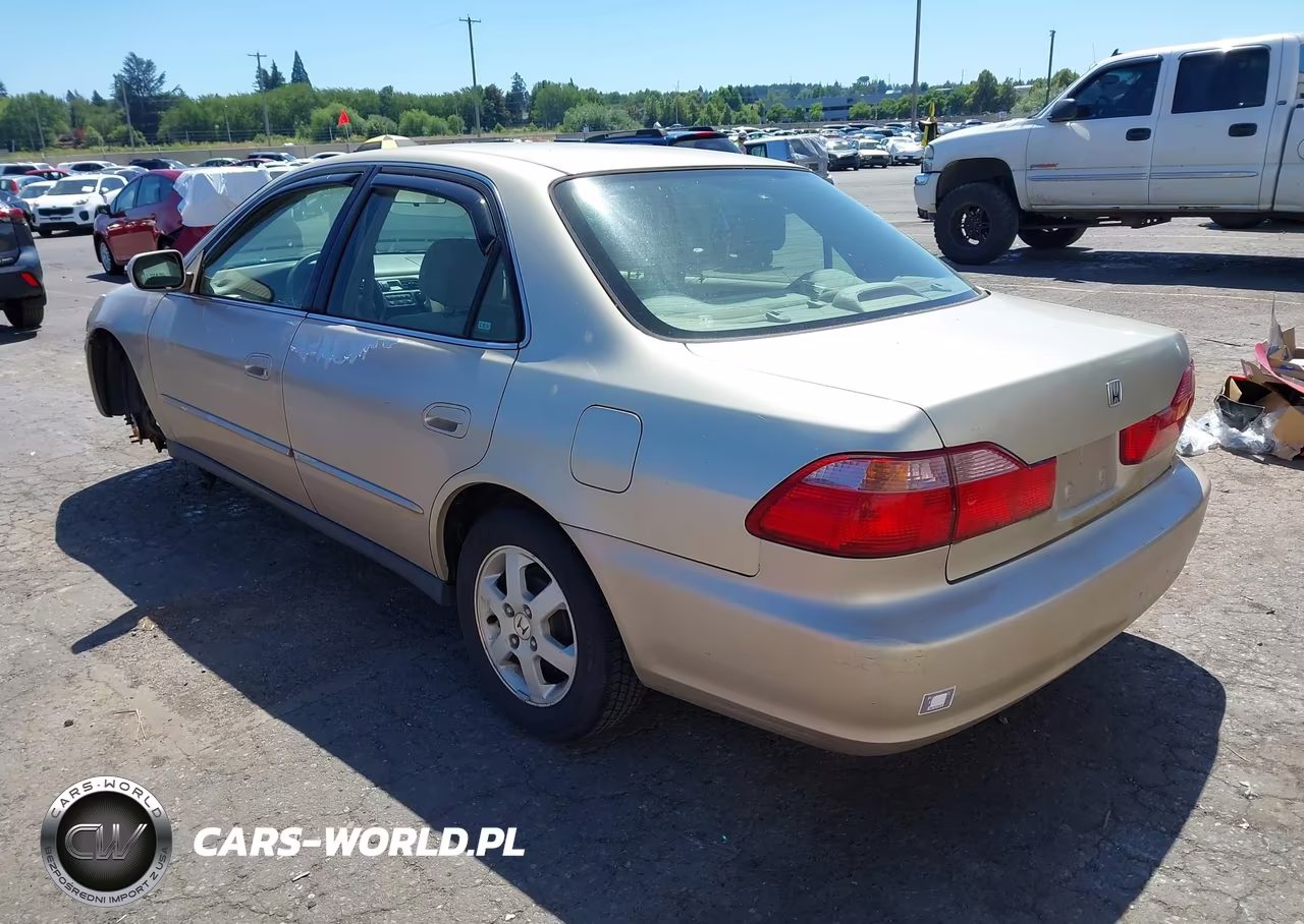 2000 Honda Accord 2.3 Se VIN:JHMCG5671YC028215 - 3
