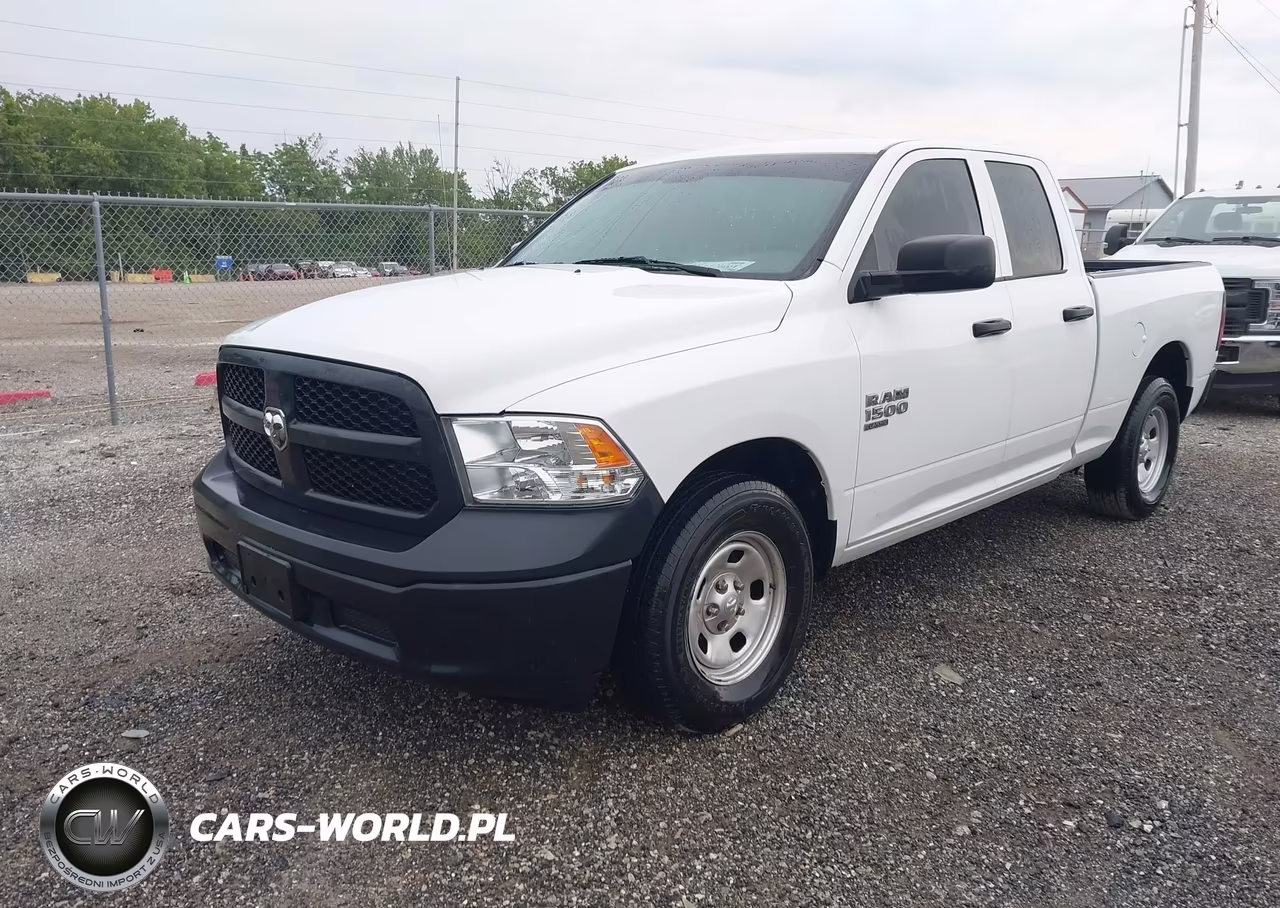 2019 Ram 1500 Classic Tradesman 4X2 6'4 Box VIN:1C6RR6FG6KS647795 - 2