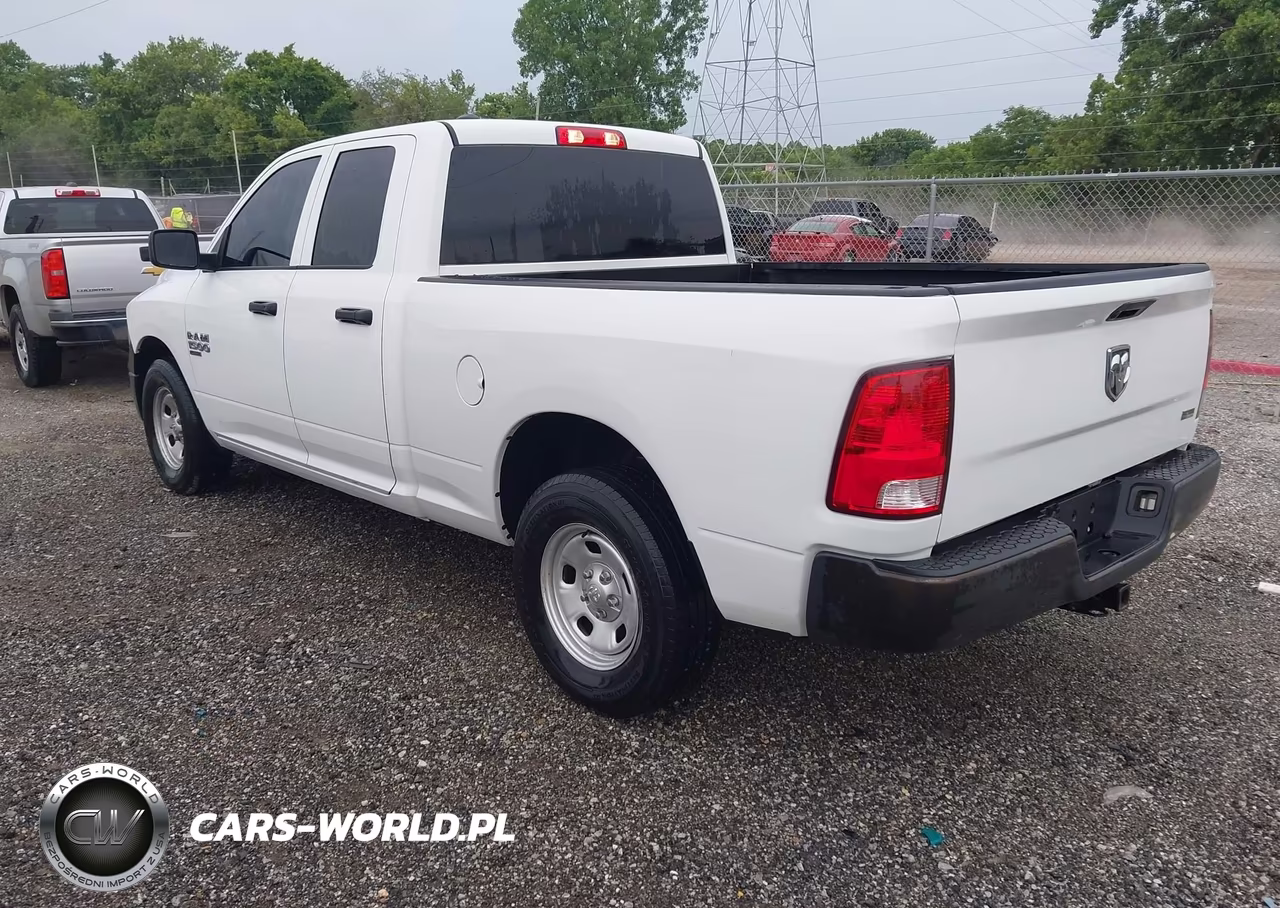 2019 Ram 1500 Classic Tradesman 4X2 6'4 Box VIN:1C6RR6FG6KS647795 - 3