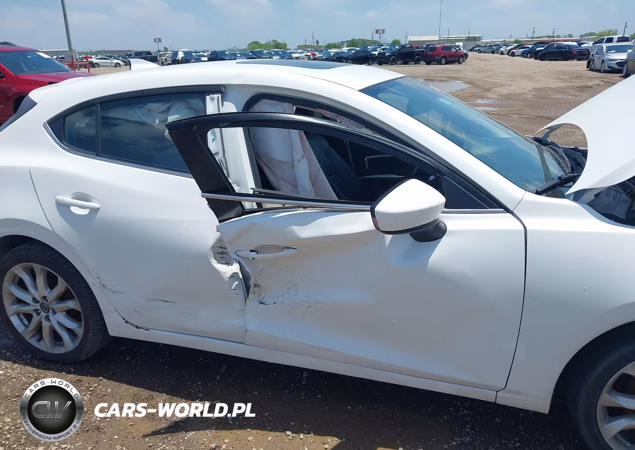 2016 Mazda Mazda3 S Grand Touring VIN:JM1BM1N39G1277739 - 6