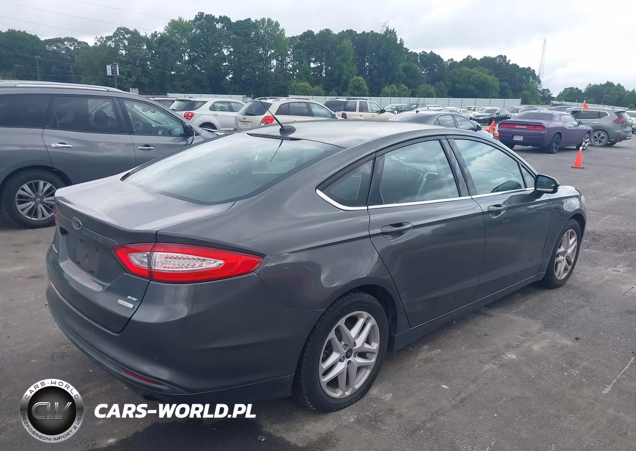 2015 Ford Fusion Se VIN:3FA6P0HD1FR227130 - 4