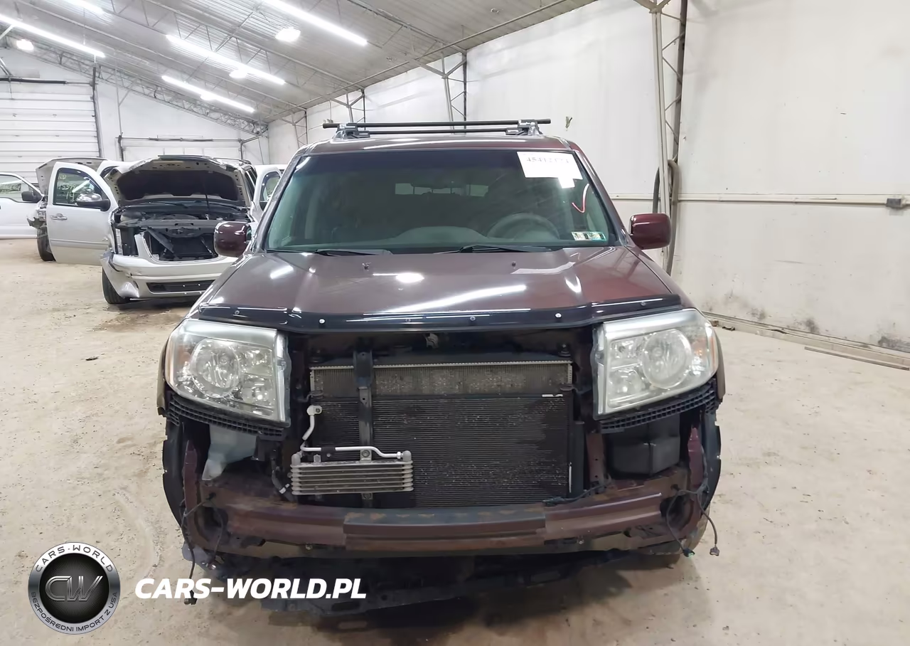 2011 Honda Pilot Touring VIN:5FNYF4H95BB050621 - 12