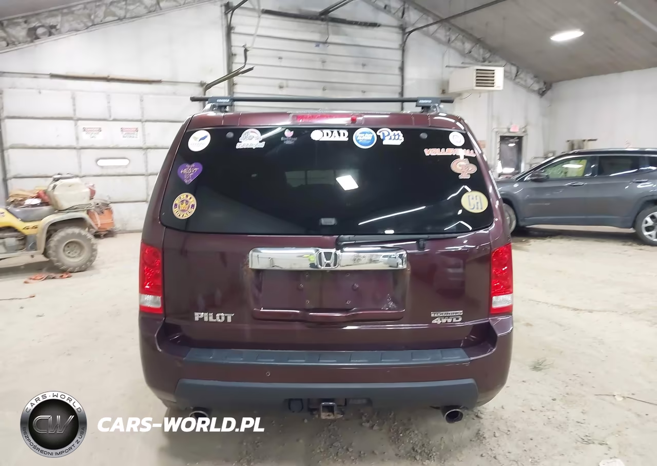 2011 Honda Pilot Touring VIN:5FNYF4H95BB050621 - 16