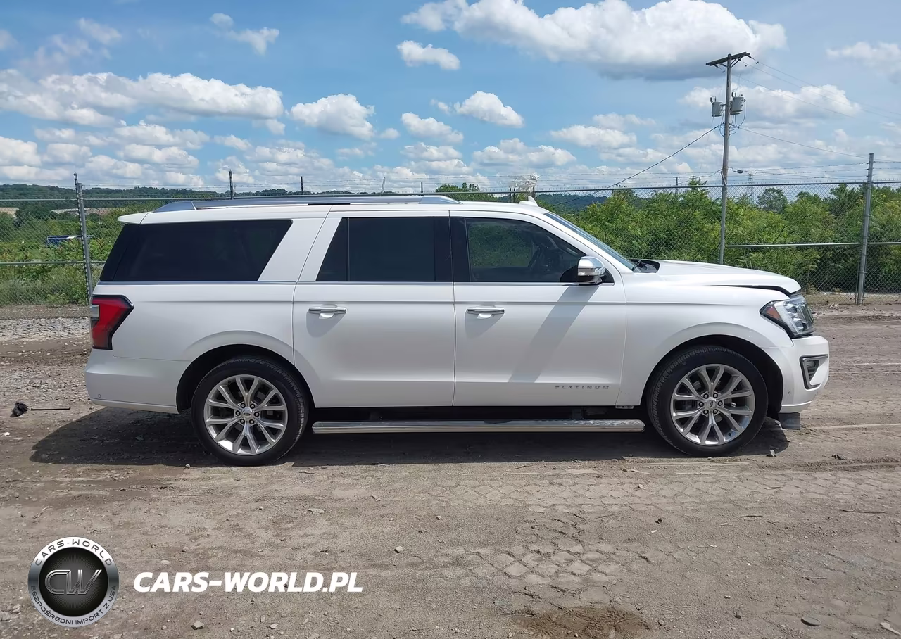2019 Ford Expedition Max Platinum VIN:1FMJK1MT2KEA15058 - 14