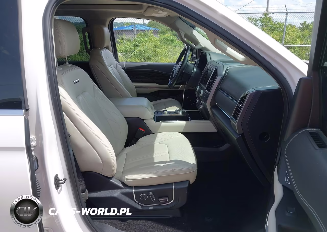 2019 Ford Expedition Max Platinum VIN:1FMJK1MT2KEA15058 - 5