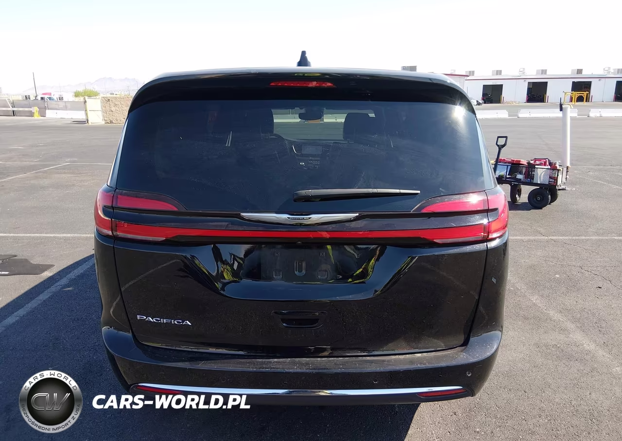 2025 Chrysler Pacifica Select VIN:2C4RC1BG7SR587918 - 17