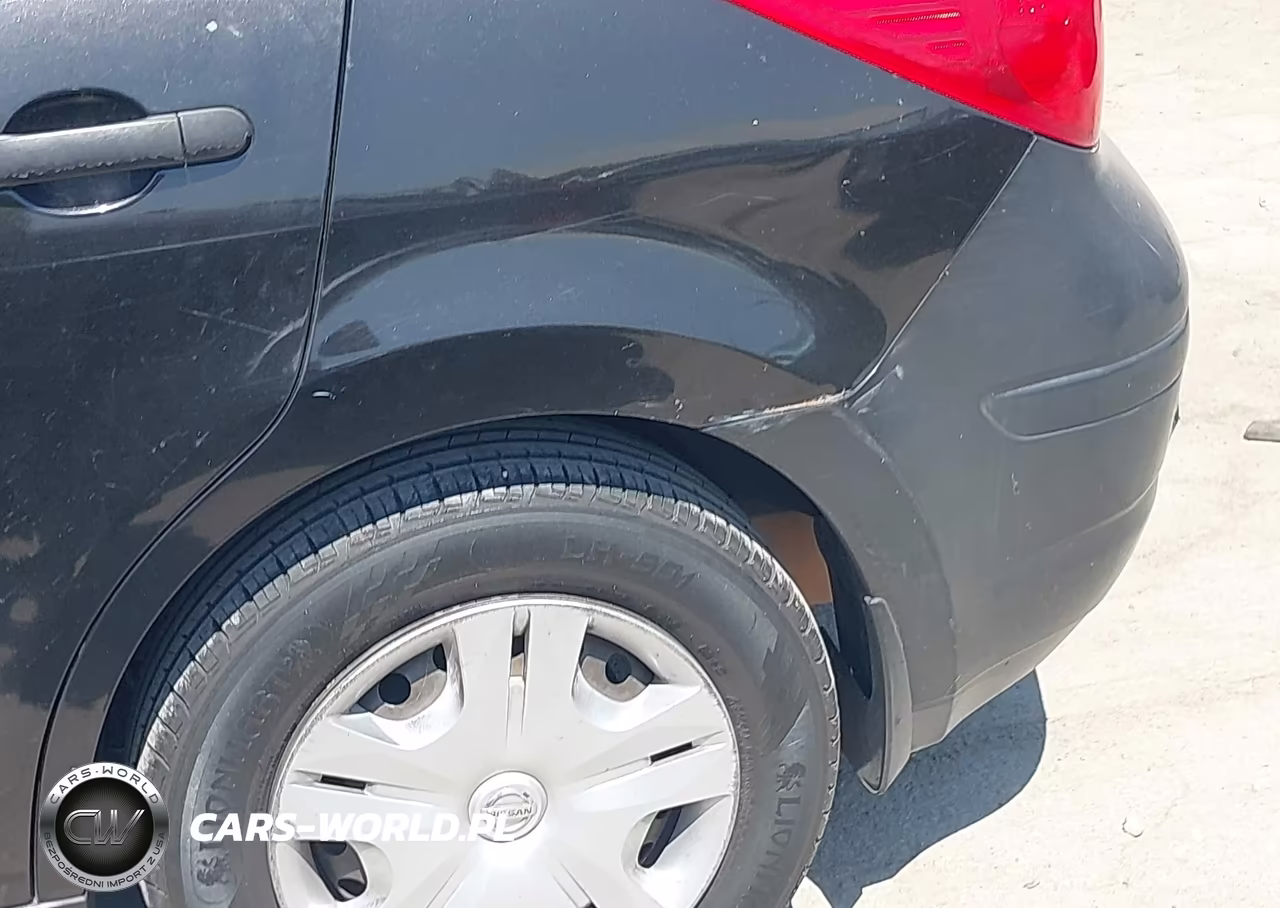 2011 Nissan Versa 1.8S VIN:3N1BC1CP2BL483790 - 13