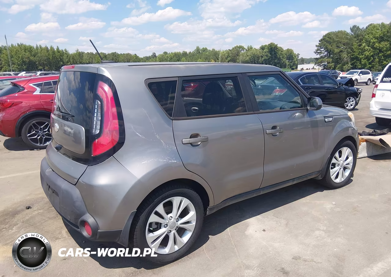 2015 Kia Soul + VIN:KNDJP3A59F7153715 - 4