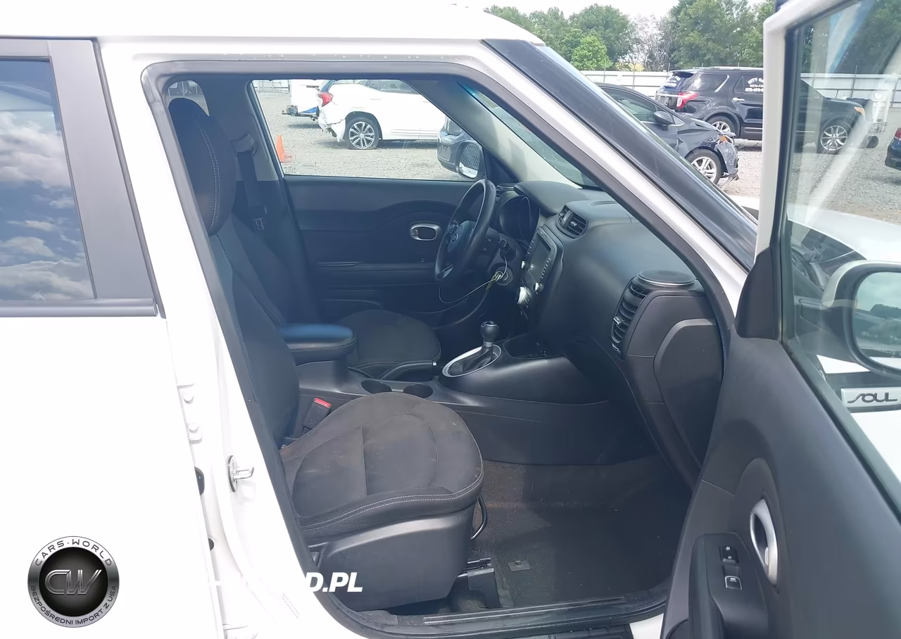 2018 Kia Soul + VIN:KNDJP3A58J7888646 - 5