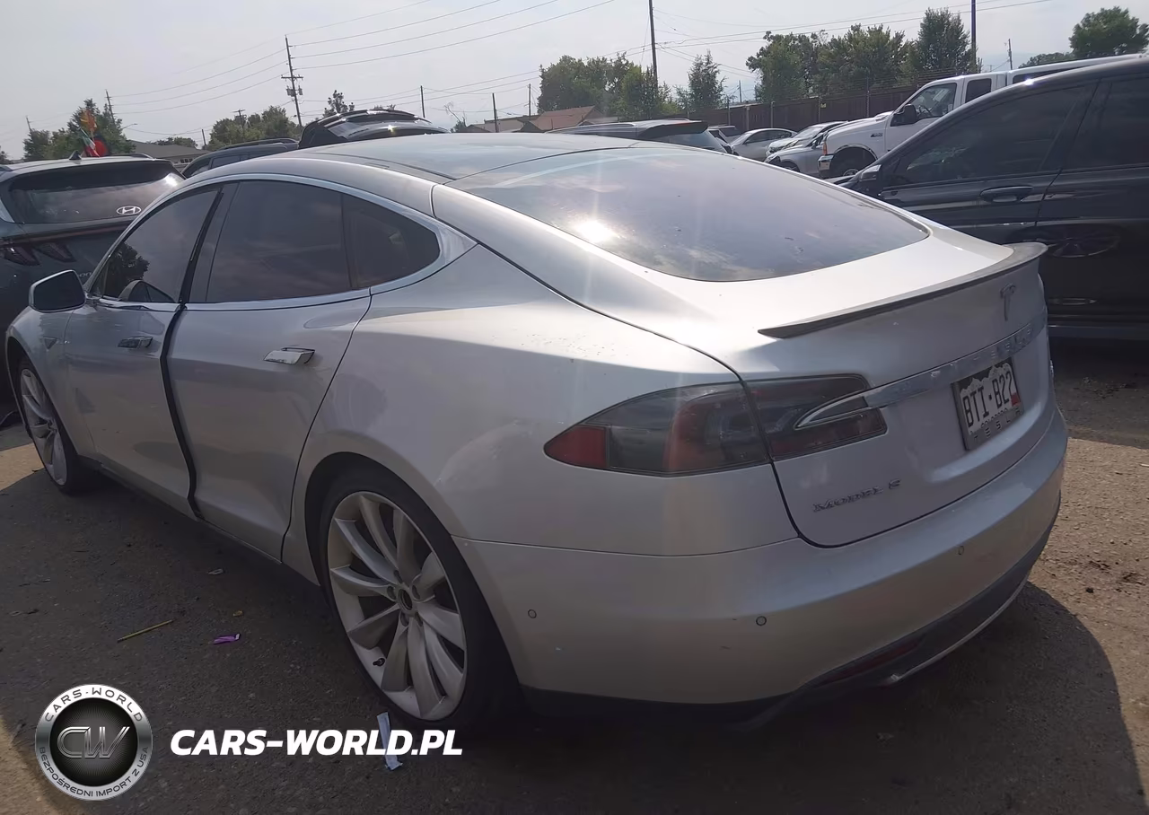 2015 Tesla Model S 70D-85D-P85D VIN:5YJSA1H21FFP67366 - 3