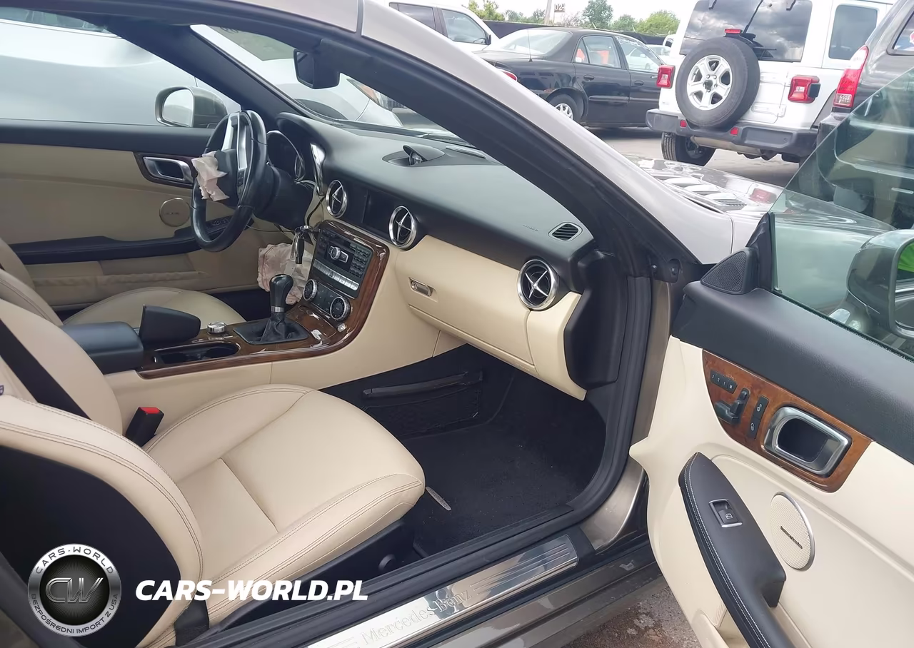 2015 Mercedes-Benz Slk 250 VIN:WDDPK4HA6FF099612 - 5