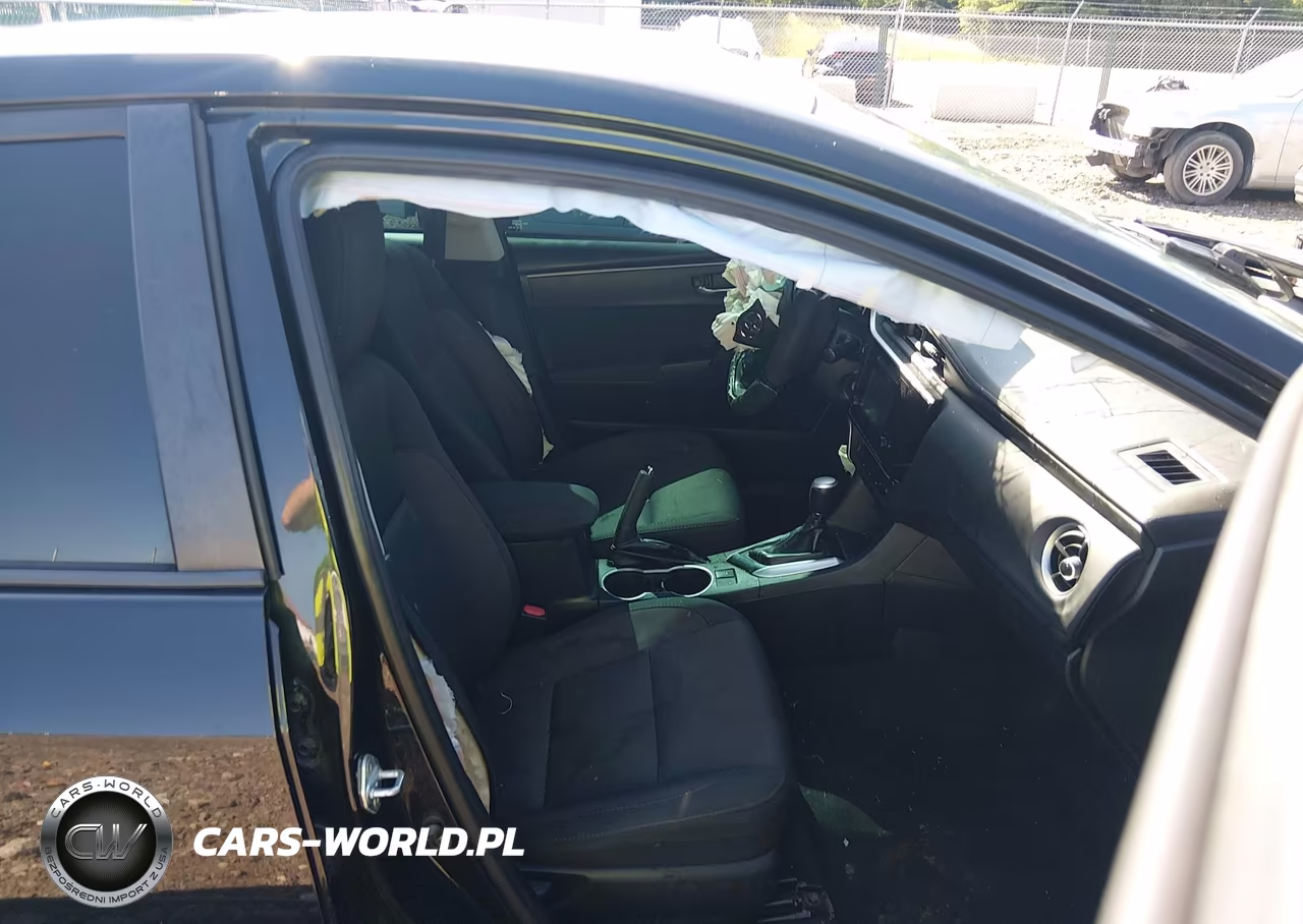 2018 Toyota Corolla Le VIN:2T1BURHE5JC110793 - 5