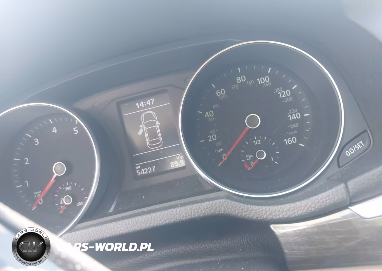 2018 Volkswagen Passat 2.0T Se VIN:1VWBA7A3XJC013116 - 7