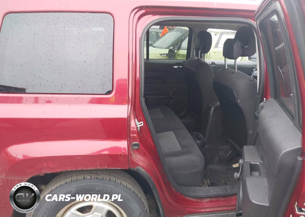2015 Jeep Patriot Sport VIN:1C4NJRBB7FD366075 - 8